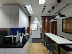 Robinson 112 (D1), Office #602216231